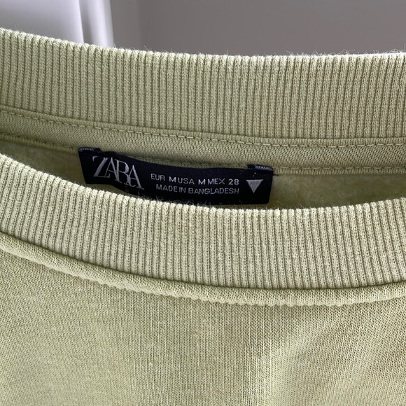 Zara Green Sweatshirt Slightly Cropped M - Picture 3 of 3